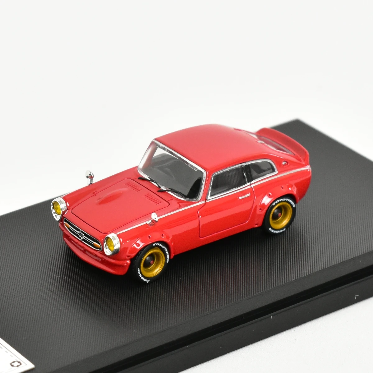 Mortal 1:64 S800 Diecast Model Car