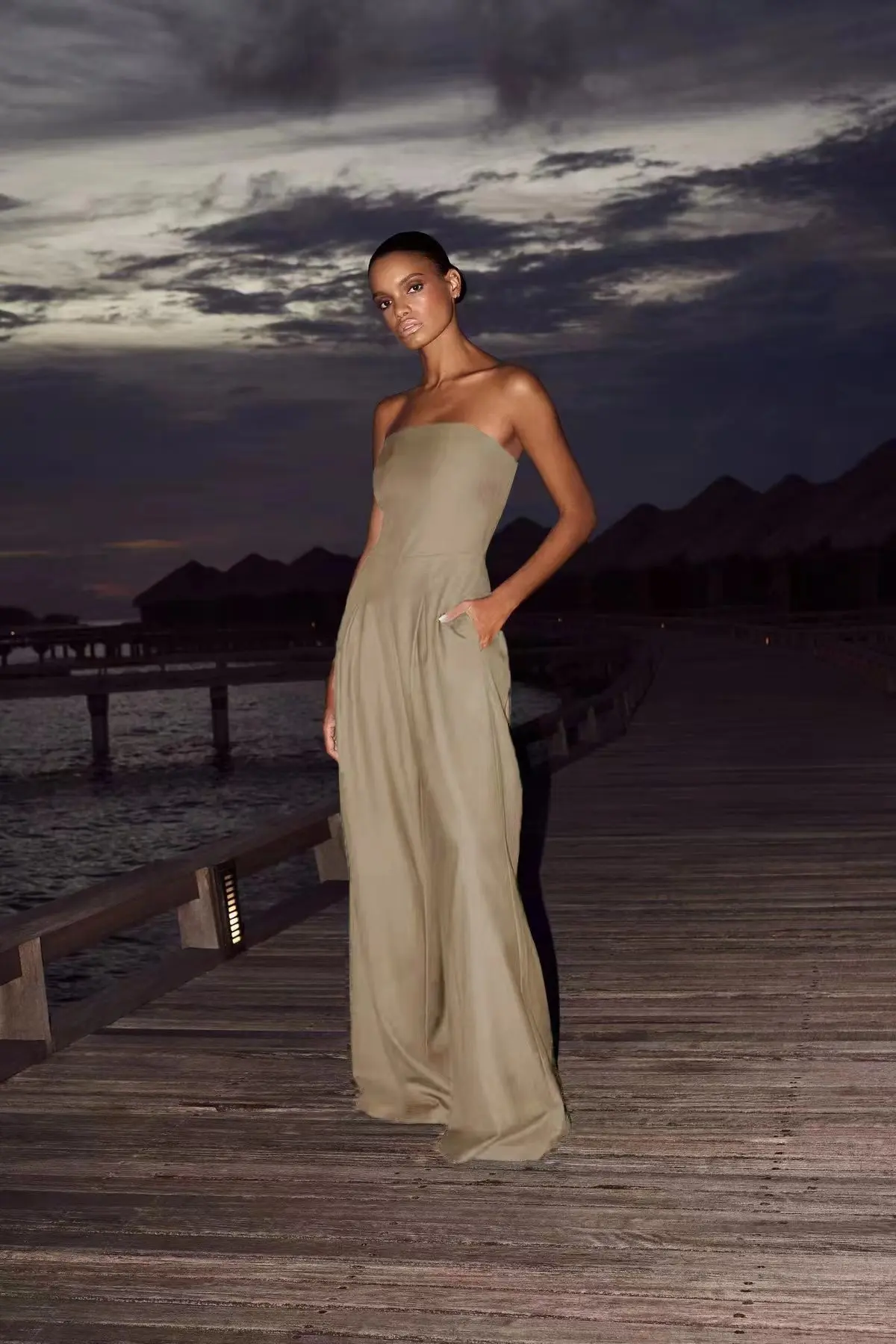 Women Jumpsuit 2025 Summer Casual Strapless Solid Sleeveless Nipped Waist Bandeau Loose Wide Legs Pants Romper High Streetwear