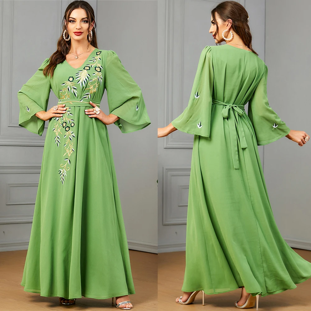 

Dubai Moroccan Embroidery Dress Abayas Women Muslim Long Sleeve Maxi Dresses Turkey Arabic Kaftan Islamic Eid Ramadan Vestido