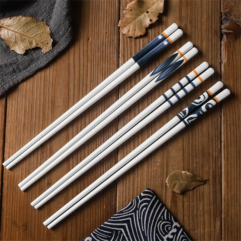 Simple Decor Tableware Gifts Mould-proof Anti-slip Kitchen Chinese Chopsticks Kitchen Tool Ceramics Food Chopsticks Anti-falling