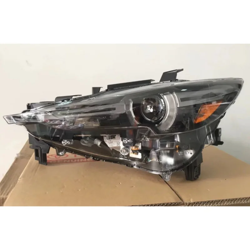 

Высококачественные фары (версия для США) для Mazda CX-5 2013-2015