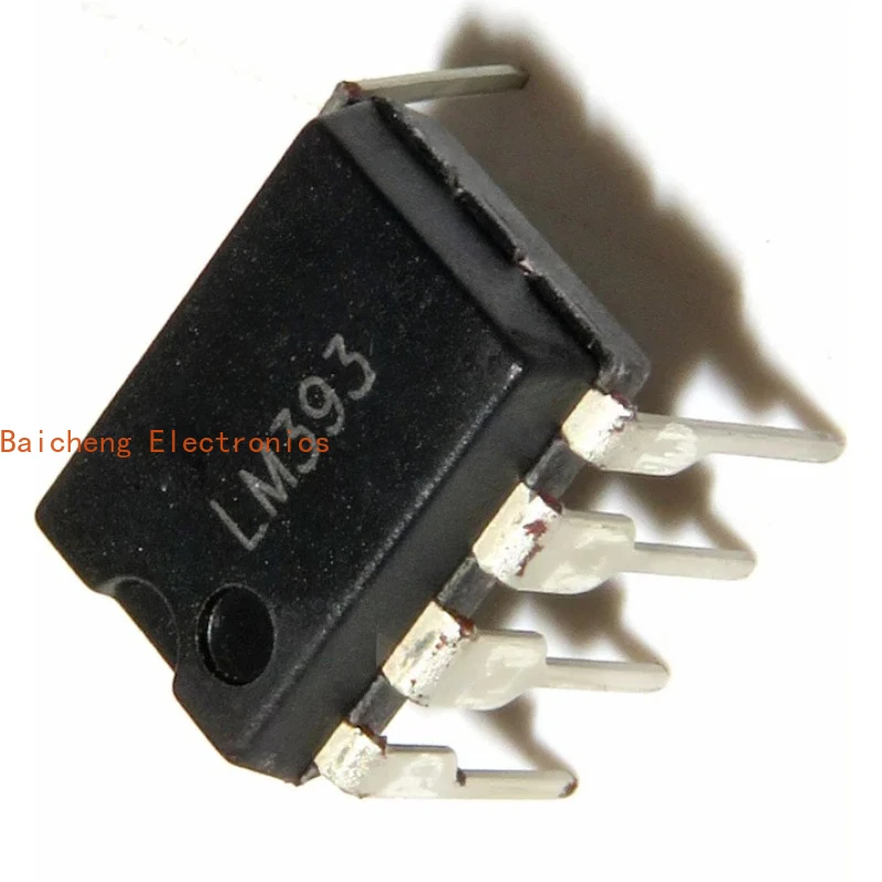 100PCS LM393P DIP8 LM393 DIP LM393N 393 DIP-8 new  IC