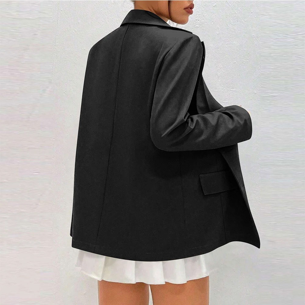 Пальто женское демисезонное однотонное на одной пуговице с V-образным вырезом