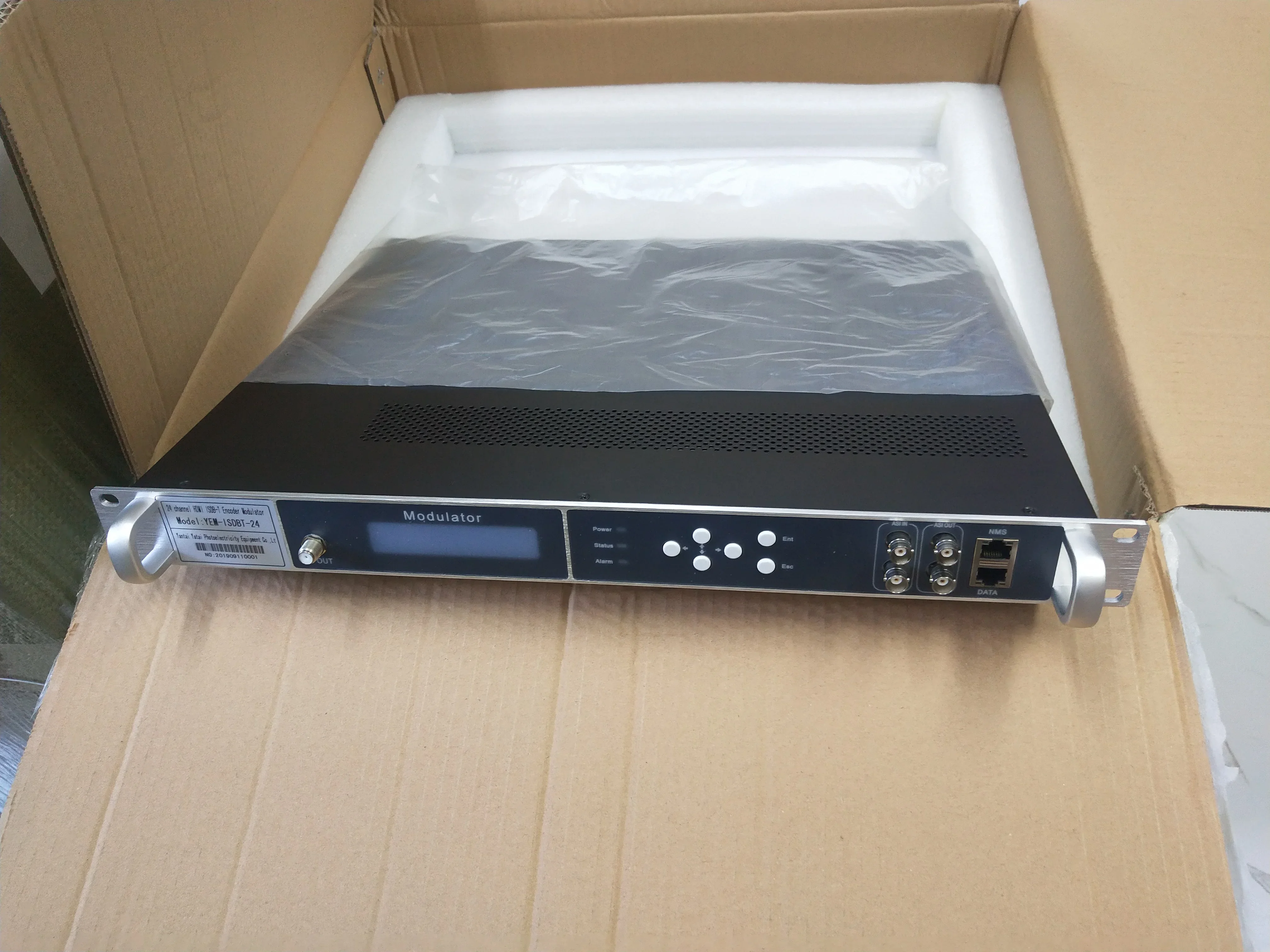 Warranty 1 years Yantai yatai HD to  isdb-t dvb t2 dvb s2 clear view digital tv encoder modulator