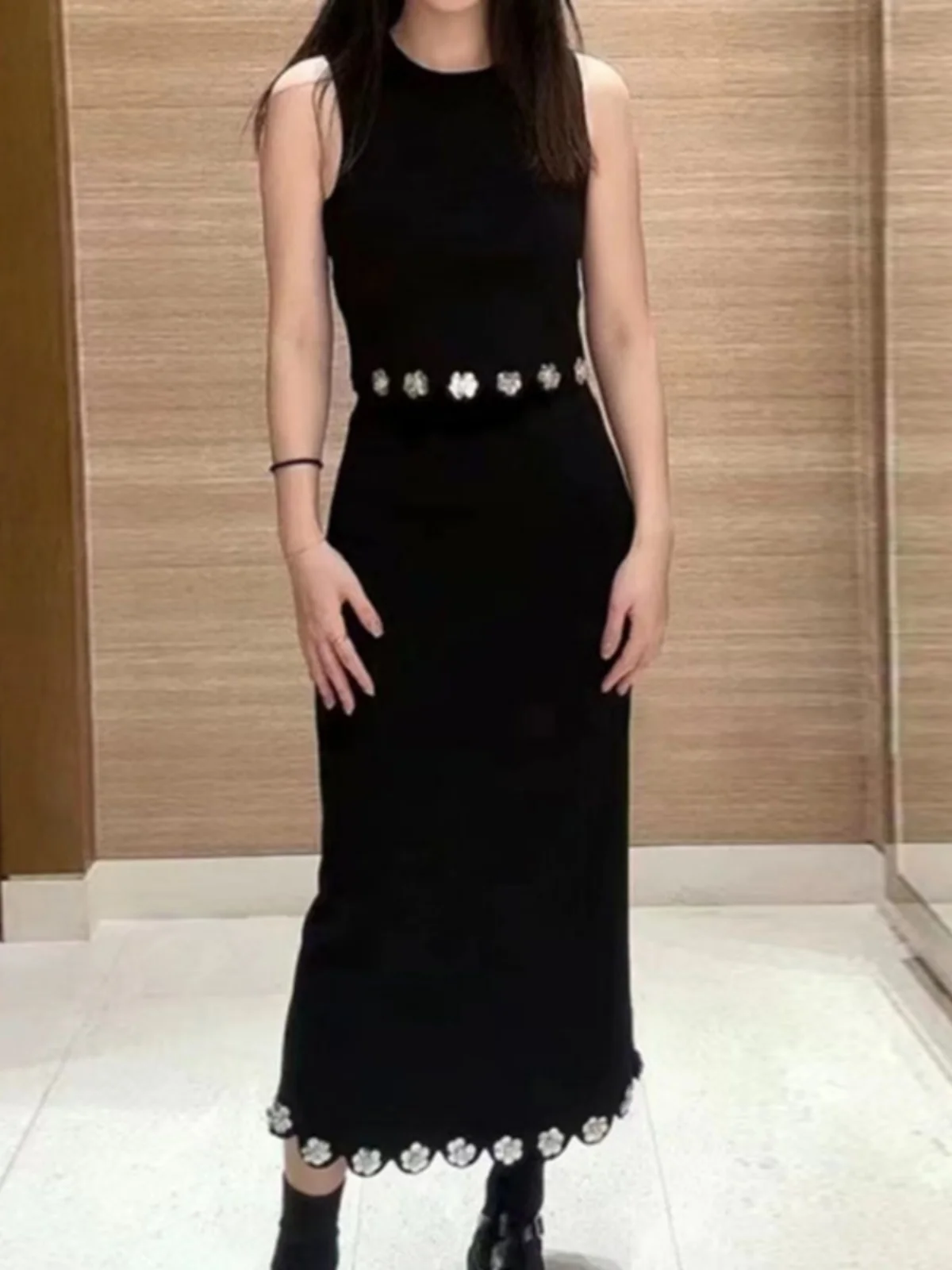 

Ele Handmade Sequin Flower Svel Knitted Vest Top Quali Summer Faion Women's Slim Fit round Ne Pullover Sweater