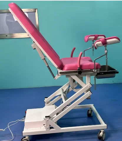 Easy-to-Use Electric Gynecological Operating Table Storage Compartments Essential Examination Bed