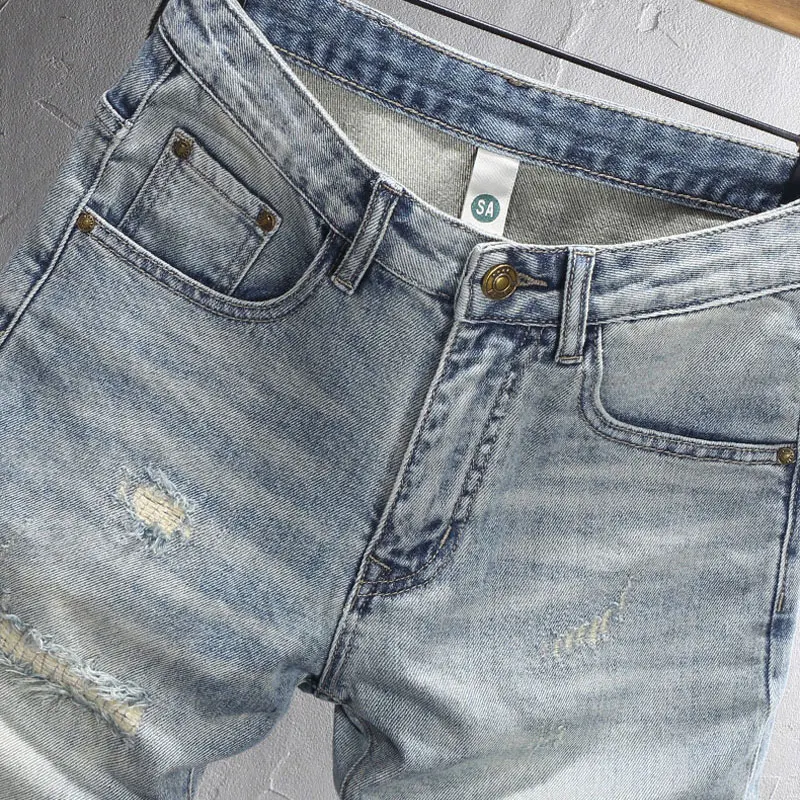 Summer Fashion Men Jeans Retro Light Blue Stretch Slim Fit Ripped Short Jeans Homme Patched Designer Vintage Denim Shorts Hombre