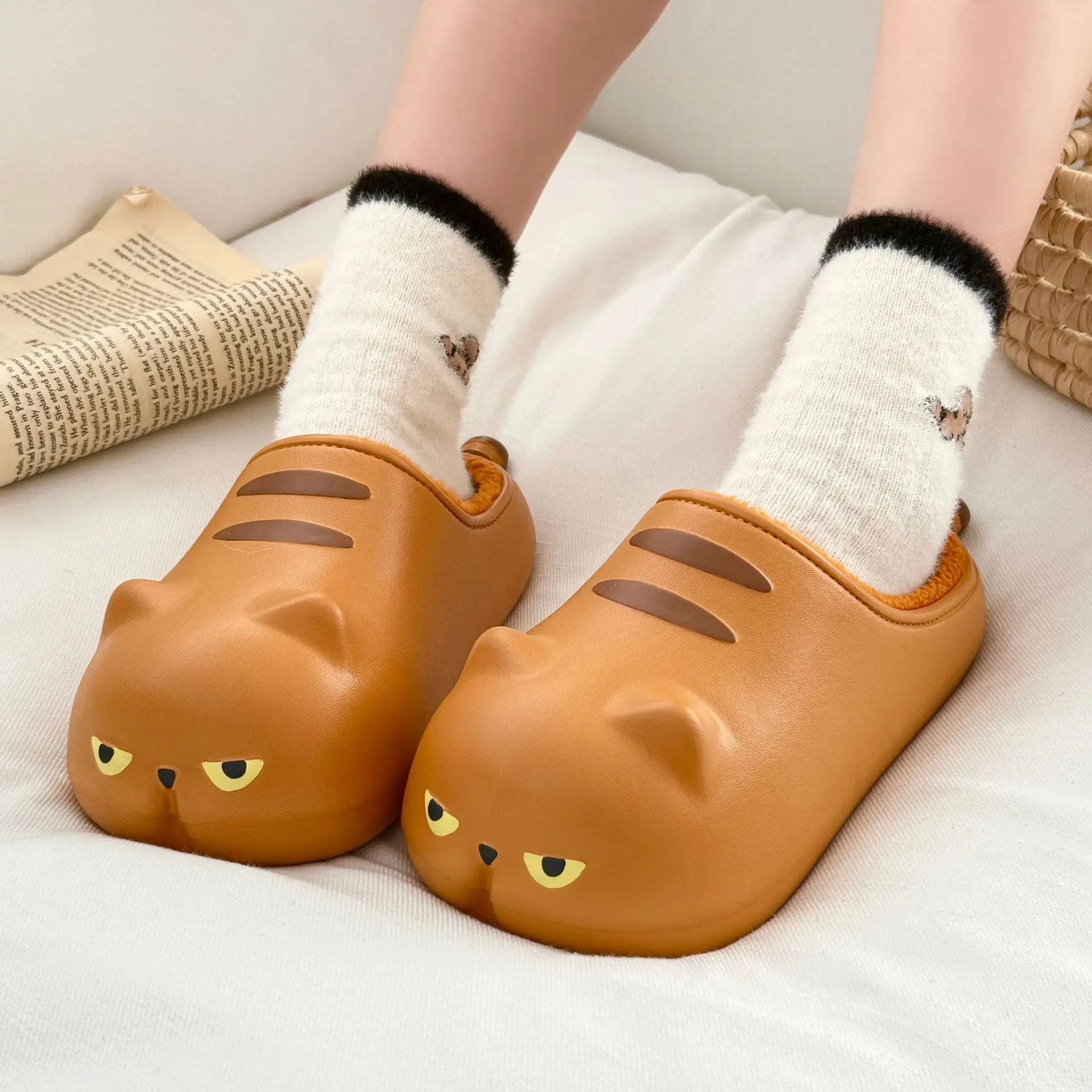 

New doofy orange cat slippers female waterproof home shoes women's kitty fur lined slides house room kitten slipper woman mules
