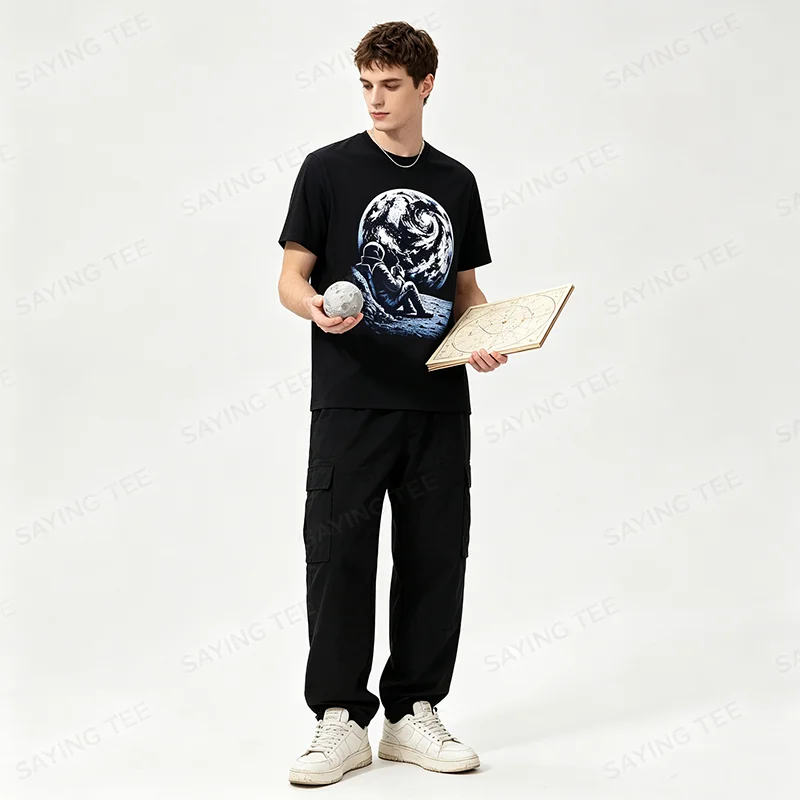 Lustiges T-Shirt mit Astronauten auf dem Mond, der Kaffee trinkt, Y2k, Astronomie, Wissenschaftsliebhaber, Grafik-T-Shirt, Herrenmode, Kleidung aus Baumwolle – Detail 6