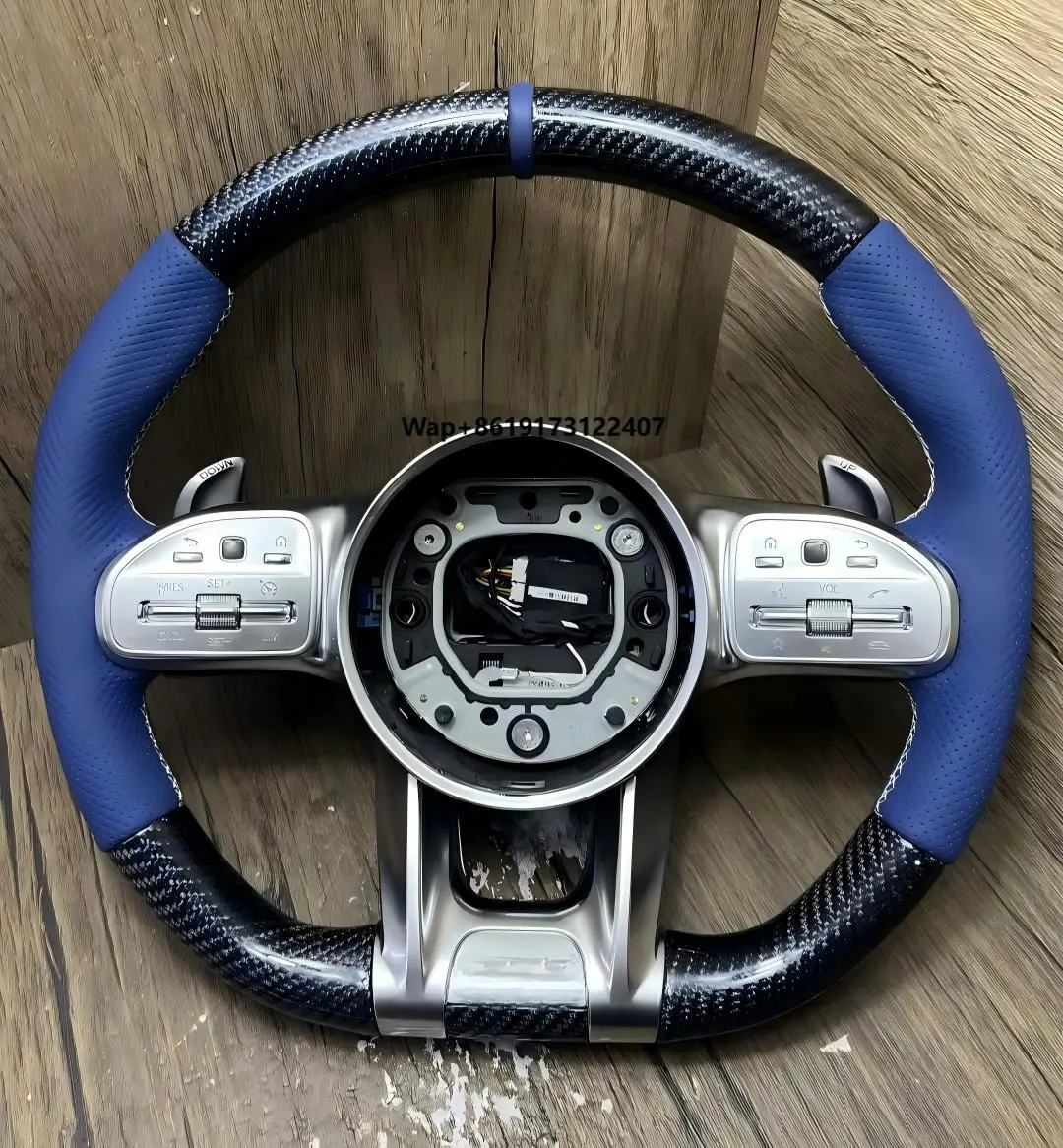 

Carbon Fiber Steering Wheel for CLA GLC GLB GLS GLE C63 E63 W205 W213 Car Interior Accessories