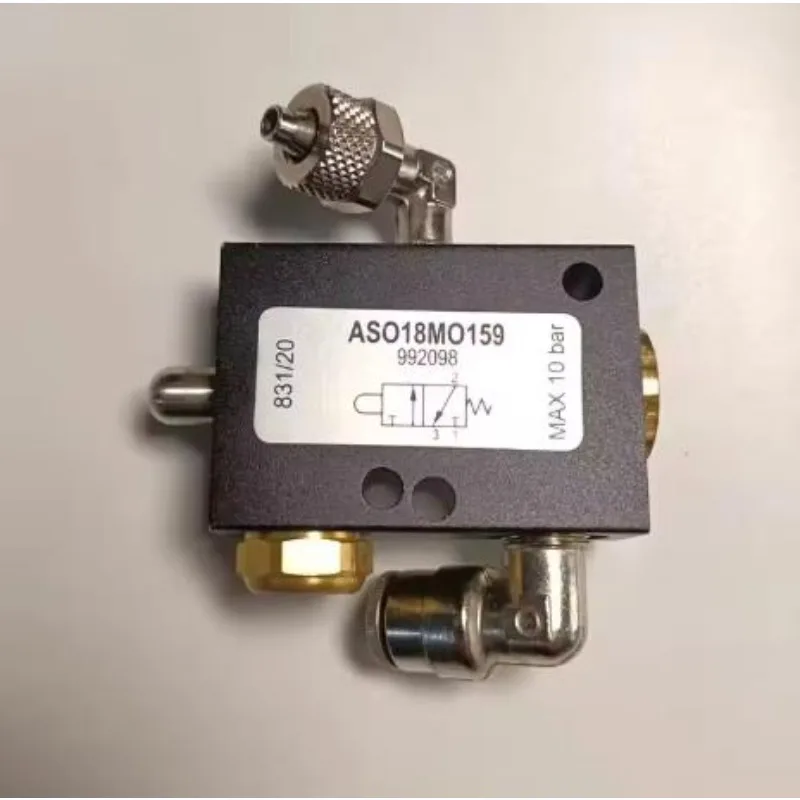

For Besbart Tire Cutting Machine Accessories MS6365 Tire Breaking Machine Bird Head Vertical Air Lock Lock Switch Control Valve