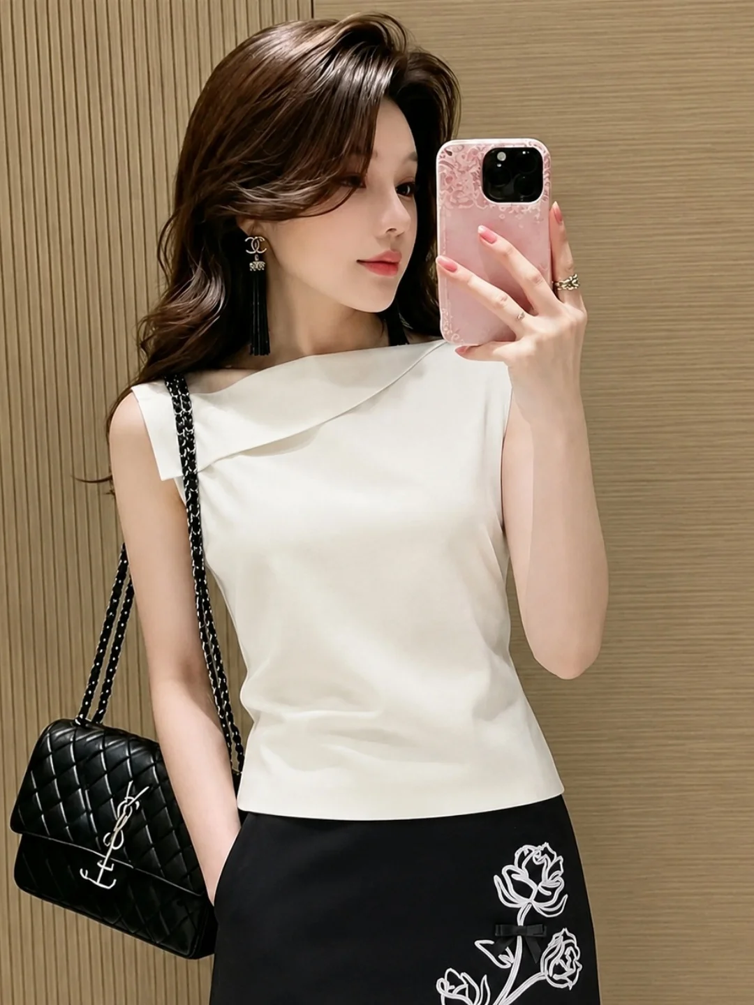 

Slim Fit Flip Collar Sleeveless Vest Summer Fashionable Versatile Women's Outerwear Casual Chic Style Regular Thickness