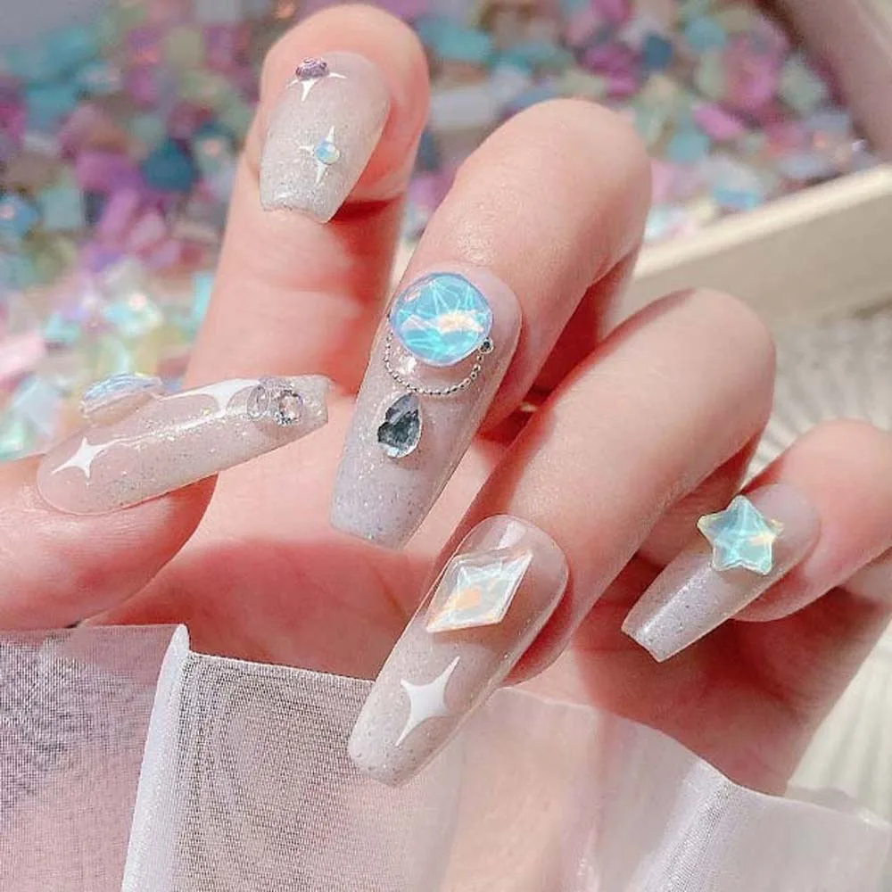 Décorations japonaises aurore pour ongles, cœur d'amour, couleur macaron, strass, étoiles rhombiques, accessoires pour ongles pour femmes