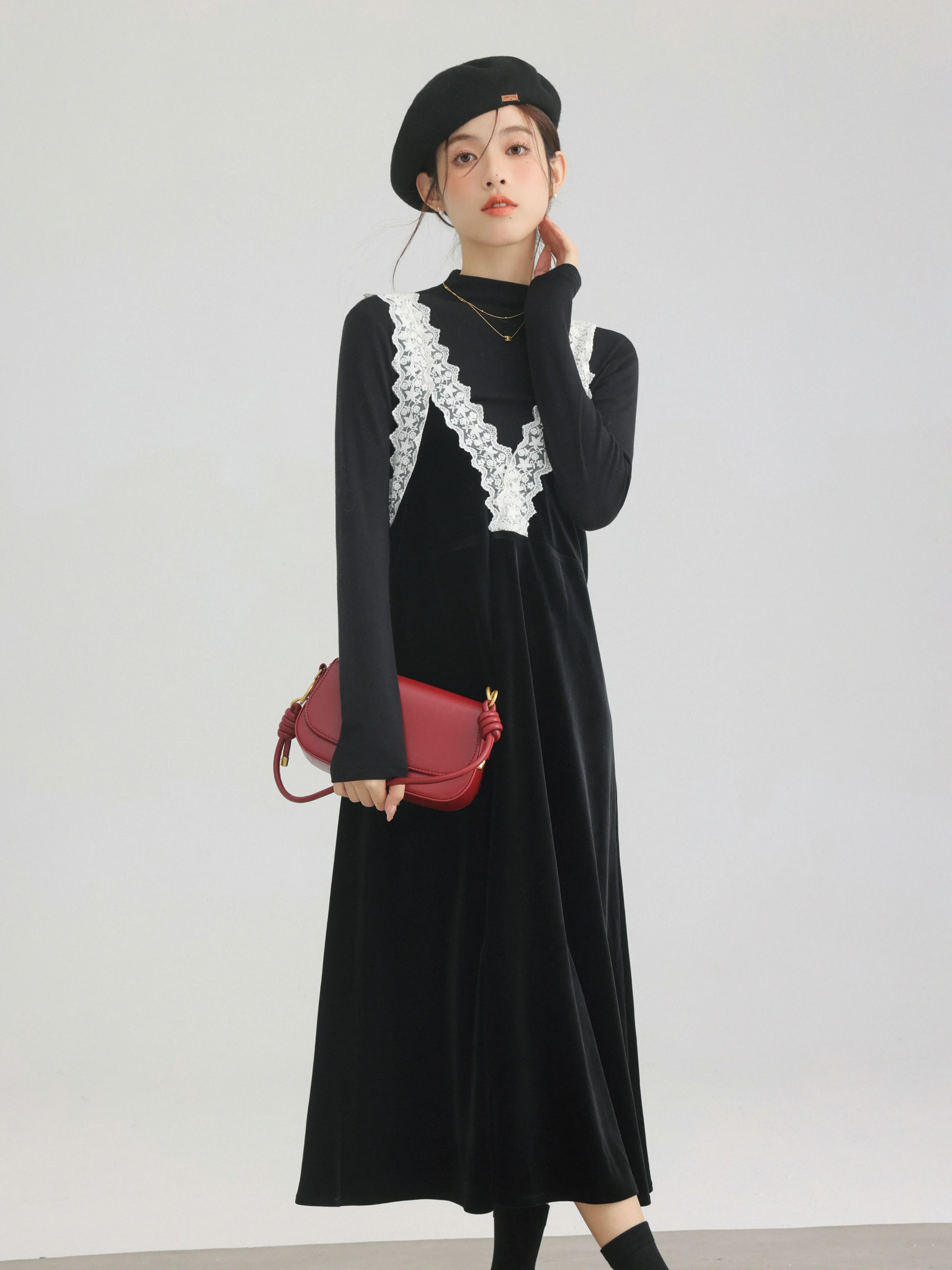 Abito a canotta con scollo a V con finiture in pizzo di velluto Abito lungo senza maniche sottile invernale da donna Elegante abito longuette a trapezio fluido con stratificazione da indossare ogni giorno