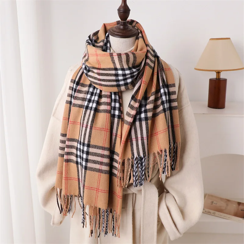 وشاح دافئ على الطراز البريطاني الجديد لخريف وشتاء المرأة شال عصري ومتعدد الاستخدامات وشاح منقوش من الكشمير المقلد بشراشيب