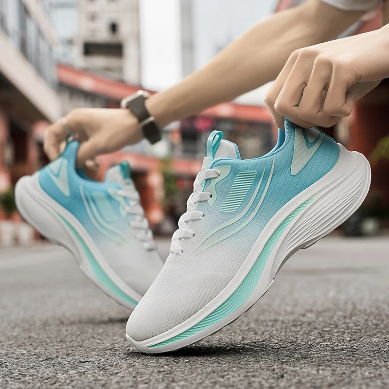 

Casual Sports Shoes for Men Large-sized Breathable Lace-up Color-gradient High Quality Soft Outdoor Summer Running Shoes