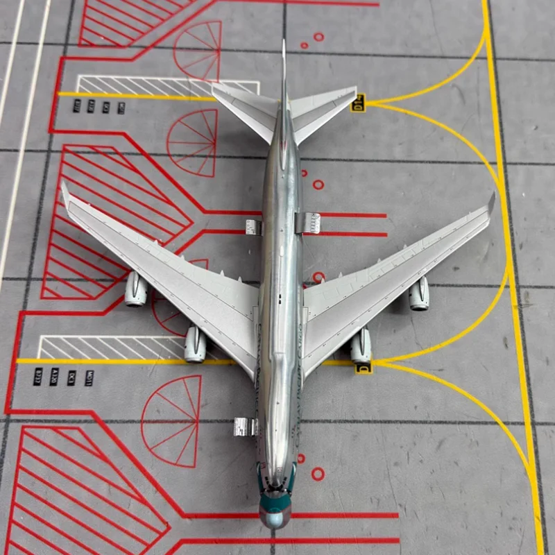 YY أجنحة دييكاست 1/400 مقياس B747-400F المعادن شحن نموذج الطائرات جمع الديكور العرض