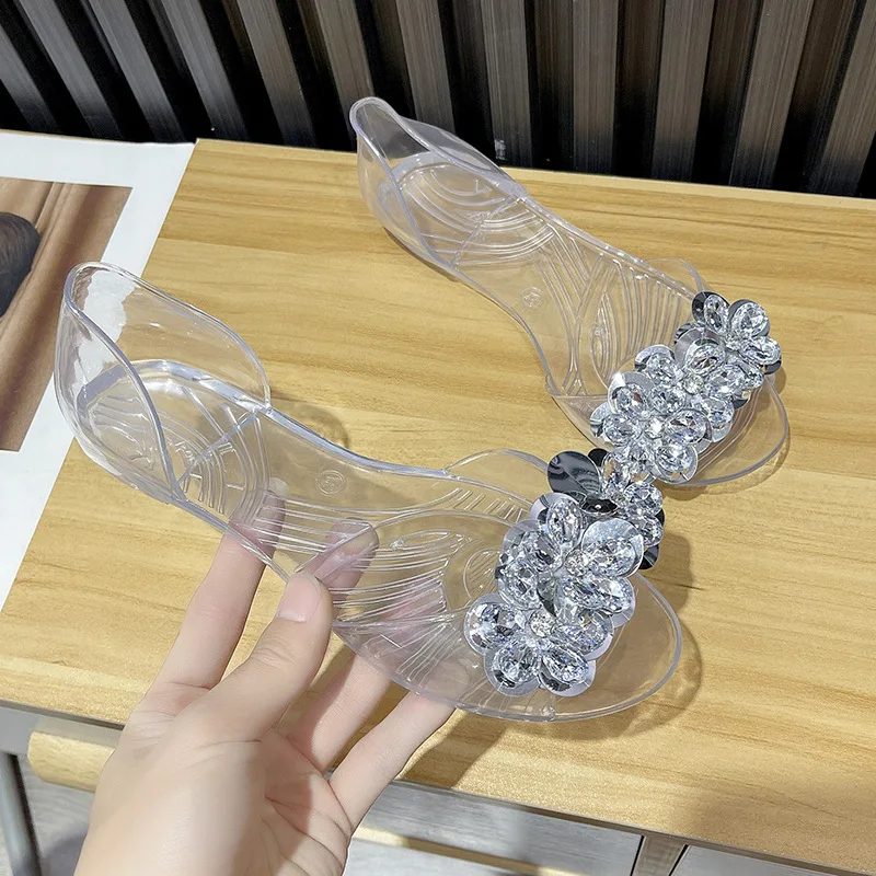 Women Shoes Summer Sandals for Wearing Outside Glitter Jelly Shoes Luxury Sandals Women Designers The New Flat 2024 High Quality