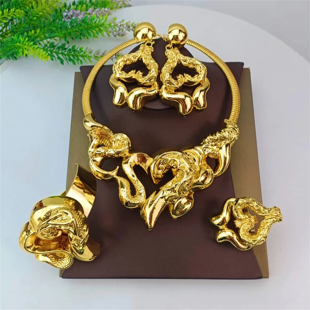 EMMA هدية عيد الأم قلادة نسائية طقم مجوهرات مطلية بالذهب الإيطالي حلق سوار فستان الزفاف إكسسوارات FHK17592