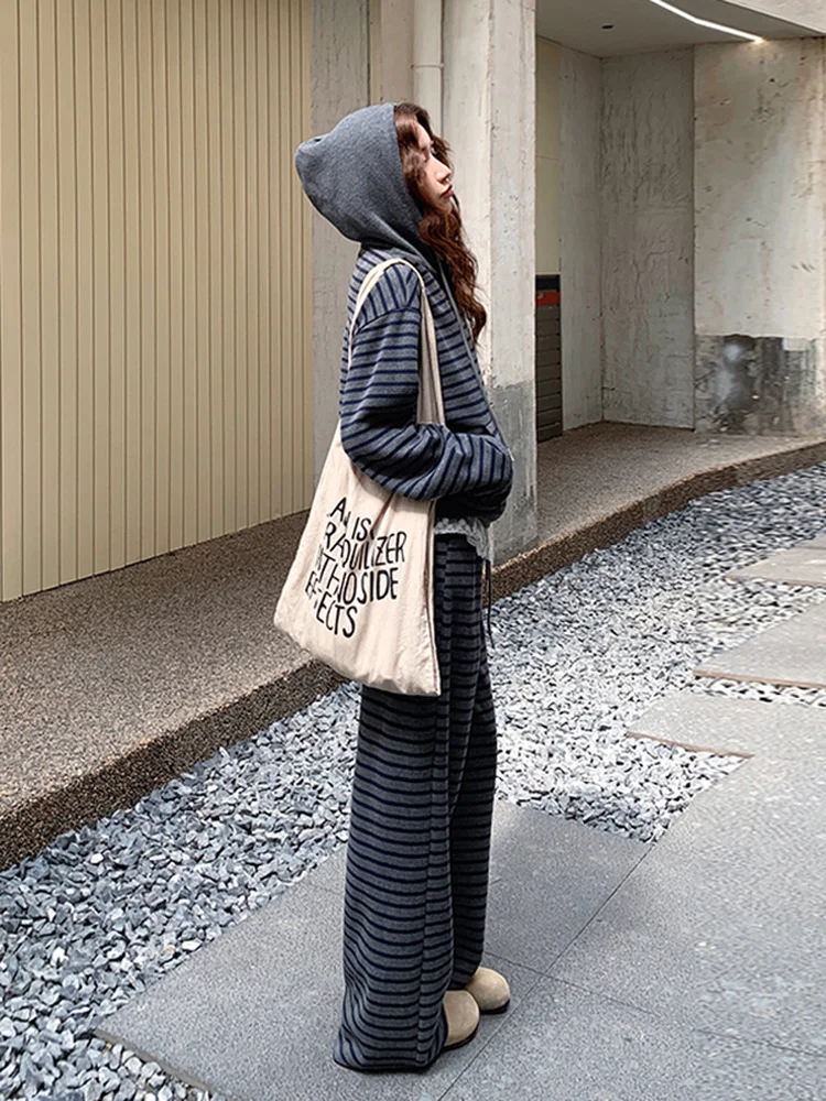 

Casual Lace Patchwork Hoodie Striped Wide Leg Pants Set Women Early Autumn 2026 New Sle Agel Two Piece Set Faionable C...