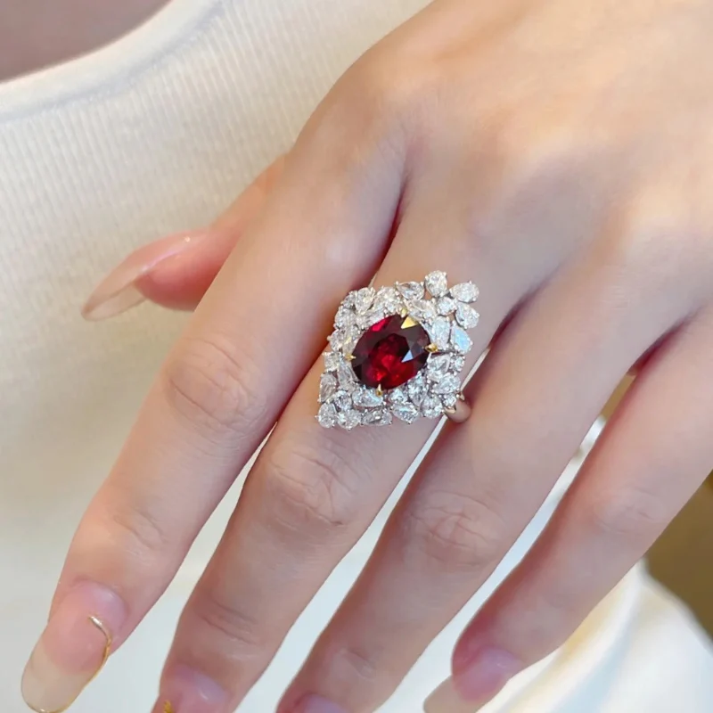 Classic Diamonds Studded Ruby Ring with Water Droplets Exaggerated Fashion Sparkling Rings for Women Wedding Jewelry Accessories