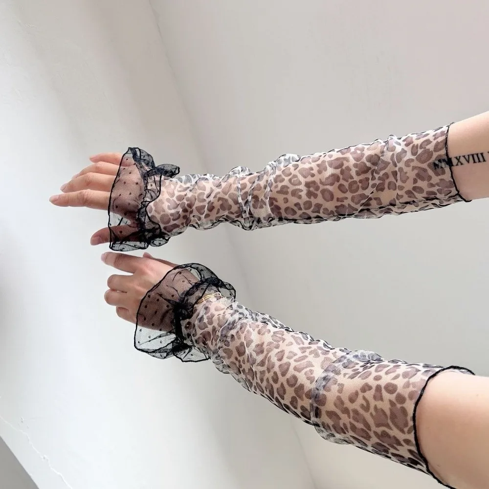 Breathable Lolita Arm Sleeves Polka Dot Pattern Transparent Long Fingerless Gloves Cloth Bow Mesh Sunscreen Sleeves Fashion