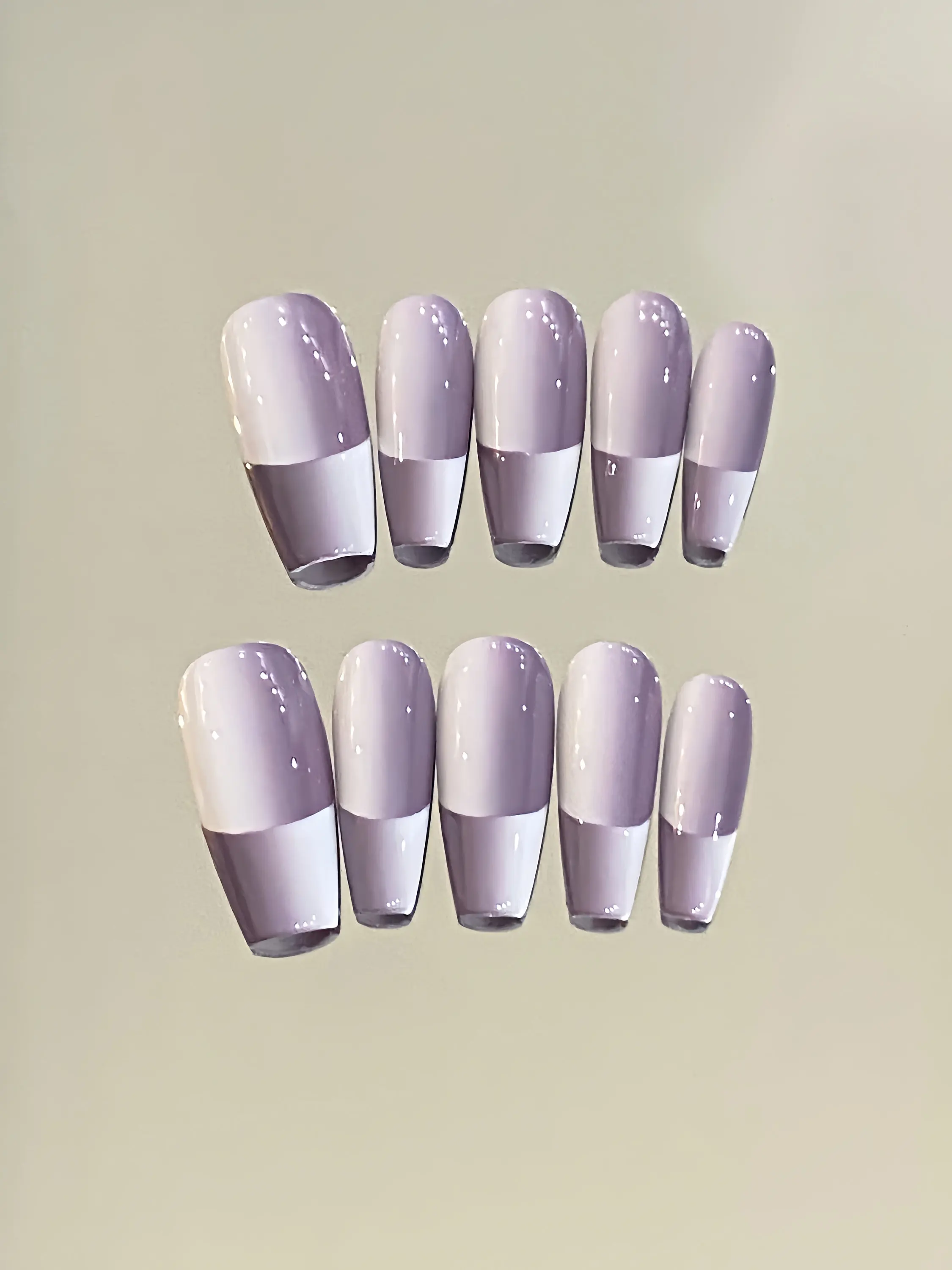 二層フレンチつけ爪,紫,白,3D,ラベンダー,フレンチチップ,プレス,光,錯覚,手作り