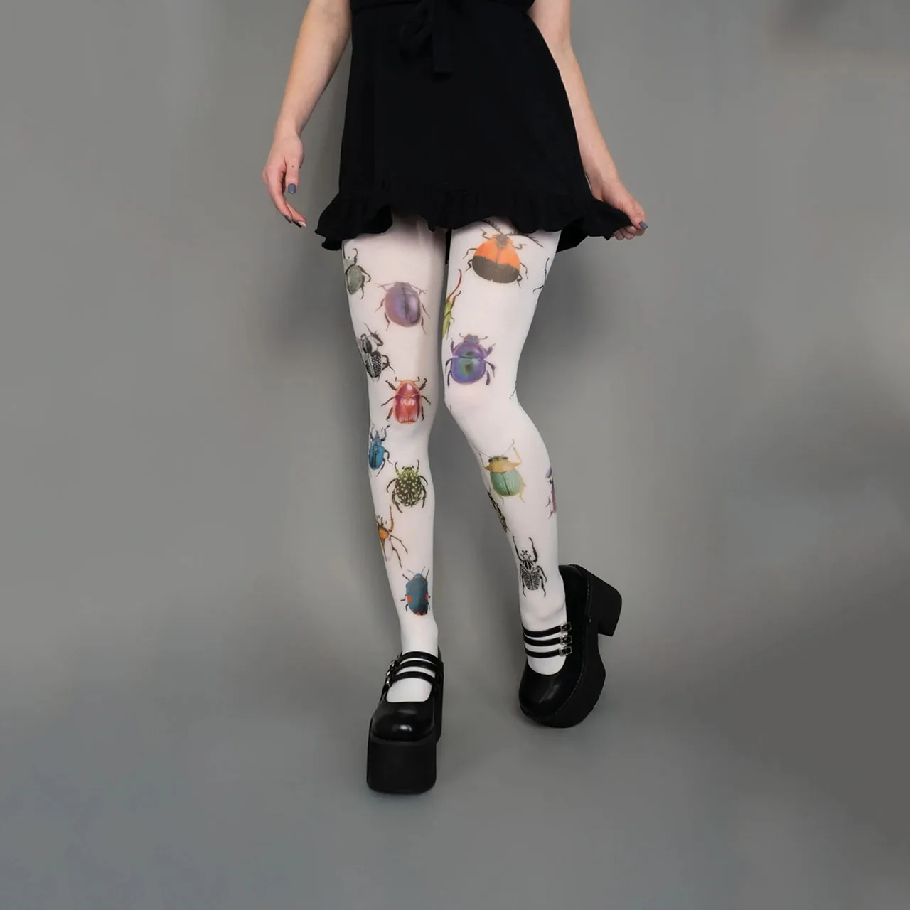 2000s Y2K Style Emo Girls Fashionable Cute Animal Printed Long Socks Harajuku Knee Socks Cosplay White Graffiti Socks Kawaii image 3