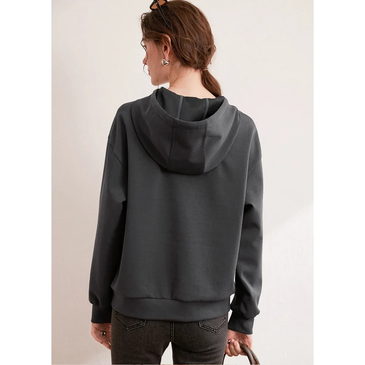LOUIS YAO 2025 Autumn Hoodie with Color Contrasting Patchwork Casual Falling Shoulder Sleeves Loose Women's Hoodie