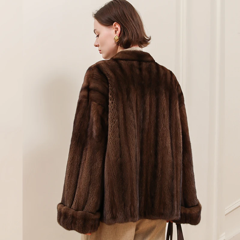 Ftangaiur 冬物輸入ベルベットミンクファーコート Vネック折り返し袖ミンクコート レディース新作ショート丈天然本物ミンクファーコート