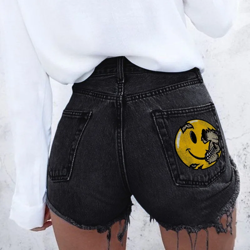 

Women's Denim Shorts 2024 Summer New Trendy Smiley Face Print Fringe Wash Watermark Flower Pattern Casual Plus-Size Shorts