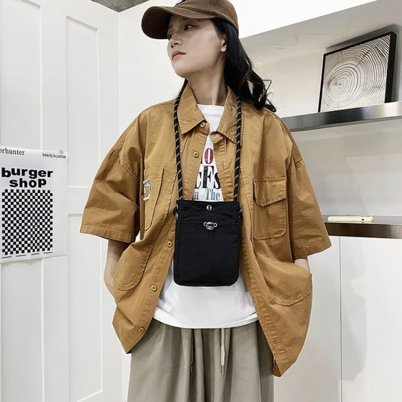 กระเป๋าโท้ทอเนกประสงค์ ดีไซน์หรูหรา สะพายไหล่หรือถือก็ได้ เหมาะสำหรับทำงาน เดินทาง รุ่นใหม่ปี 2025 สวยเก๋ ทันสมัย สง่างาม ใช้งานได้จริง