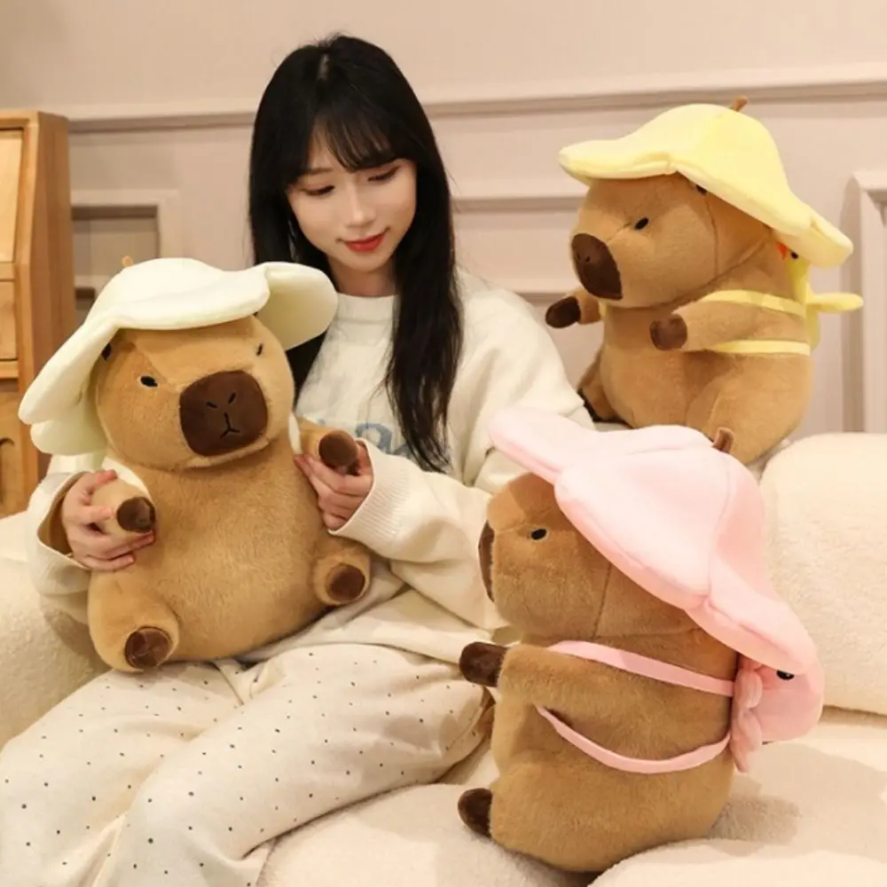 

Flower Hat Capybara Plush Toy Doll Animal Animal Backpack Simulation Capybara Toy 20/30/40cm Soft Stuffed Capybara Doll