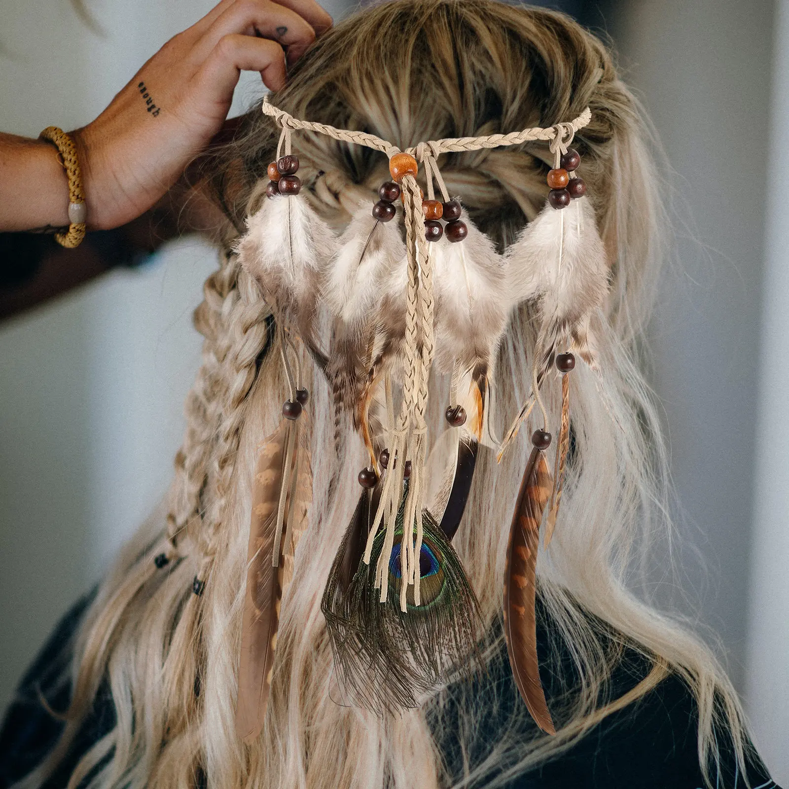 

Bohemian Plume Headband Women Indian Inspired Hair Accessory Stylish Decorative Band for Festival Wedding Bridal Photo