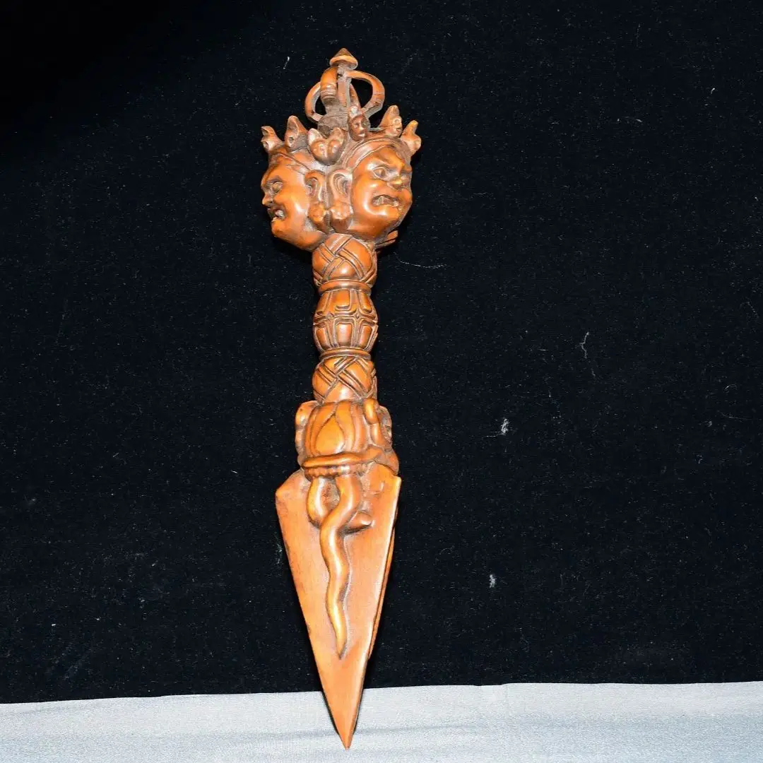 High-quality natural small-leaved juniper wood vajra ornament for home feng shui decoration