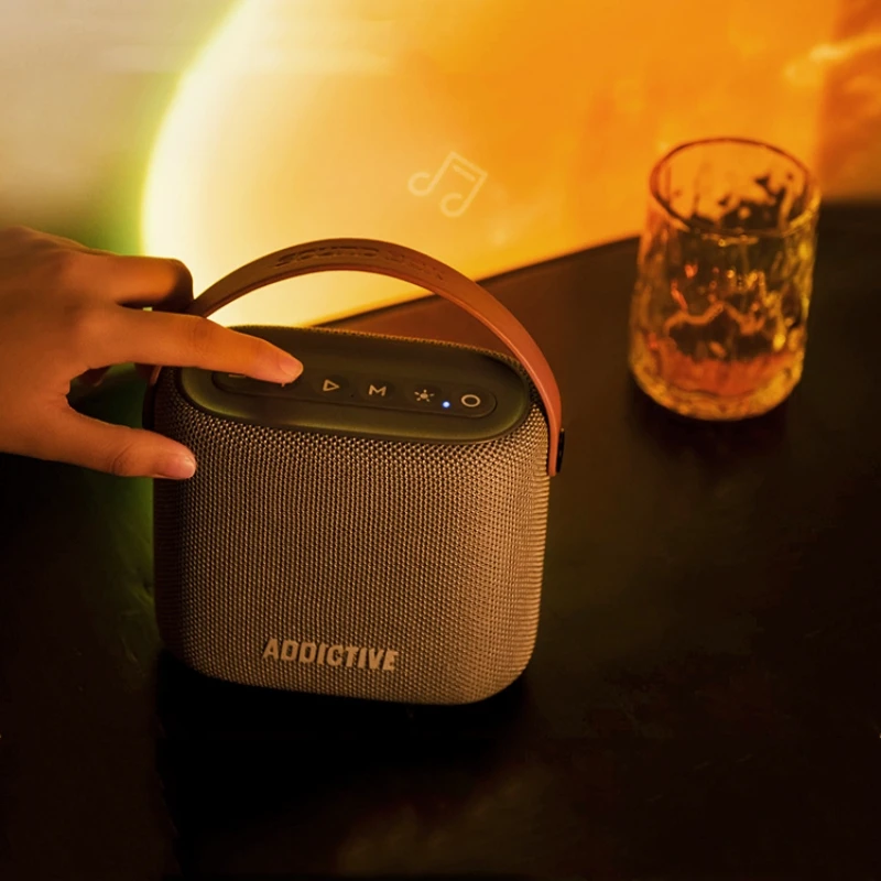 Sunset Lamp Wireless Bluetooth Speaker High-quality Outdoor Portable Audio Mini Subwoofer Large Volume Suitable for Boys and Gir