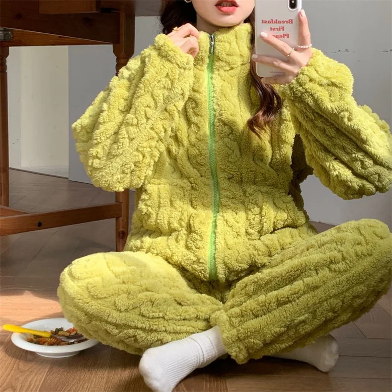 Autumn Winter Sweet Coral Fleece Pajamas Women Fleece-lined Thickened 2023 New Zip-up Flannel Warm Home Wear Set