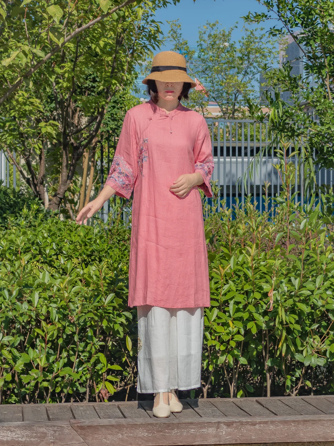 

Ele Vintage Embroidered Cotton Blend Mid-Sve Qipao Dr High Waist Asymmetrical Slit for Women Comfortable Breathable