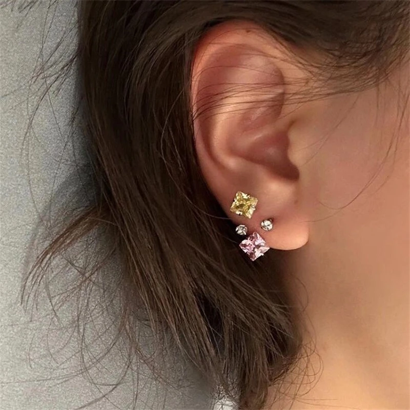1PCS Shiny Chromatic Square Zircon 316L Stainless Steel 1.2mm Annular Ear Bone Nail Earring for Women Y2K Auricle Accessories