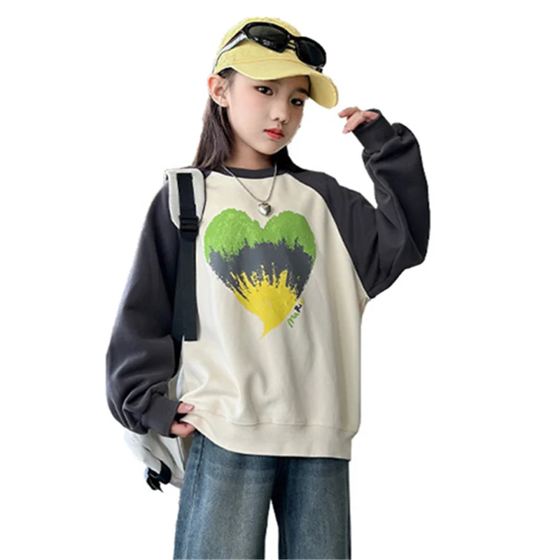 New Spring Kids Patchwork Sweatshirt With Heart Print for Girls Trendy Cotton Long Sleeve Thick T-shirt For Teenager Kids 5-14Y