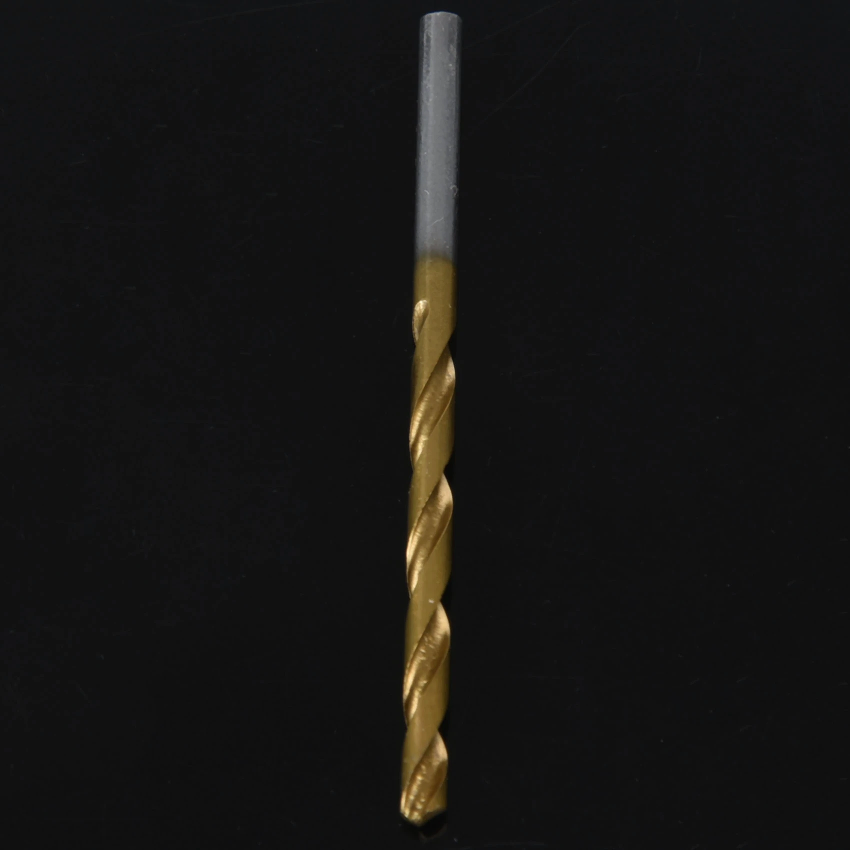 A40T Set di punte da trapano in acciaio ad alta velocità rivestito in titanio da 50 pezzi 1/1,5/2/2,5/3 mm