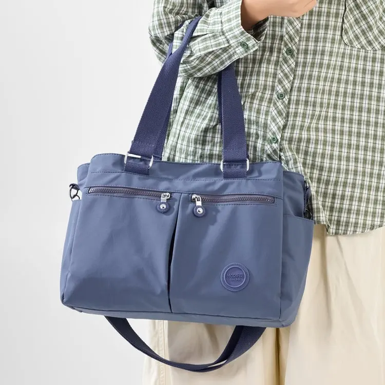 Casual Large Capacity Waterproof Nylon Tote Bag Women's Crossbody Bag Fashionable Multi-Layer Tote Bag Spill-Proof Handbag