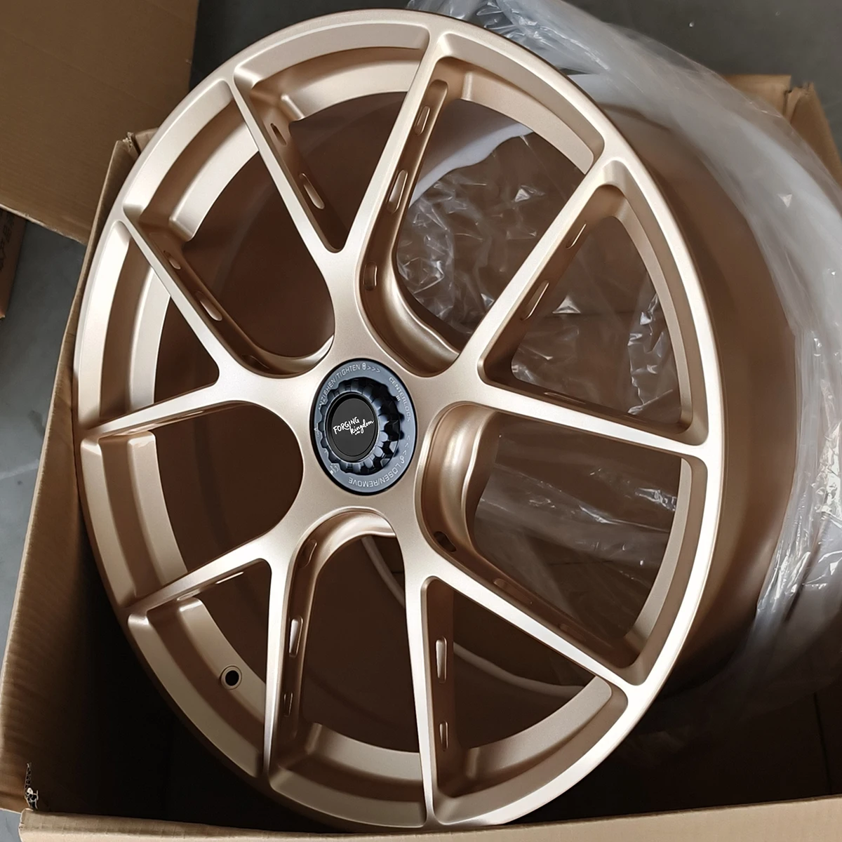 Xianglun Ew FORGING KINGDOM New Custom Mid-Lock Hub 6061-T6 Aluminum Alloy Forged Multi-Spoke Wheels 50/65mm ET 130mm