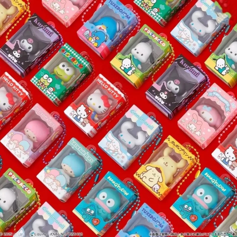 Autentyczne figurki Bandai Mini Decorative Toys Kitty Cat Melody Kuromi Big Ear Dog Twin Star Blind Box, urocze figurki anime do kolekcjonowania