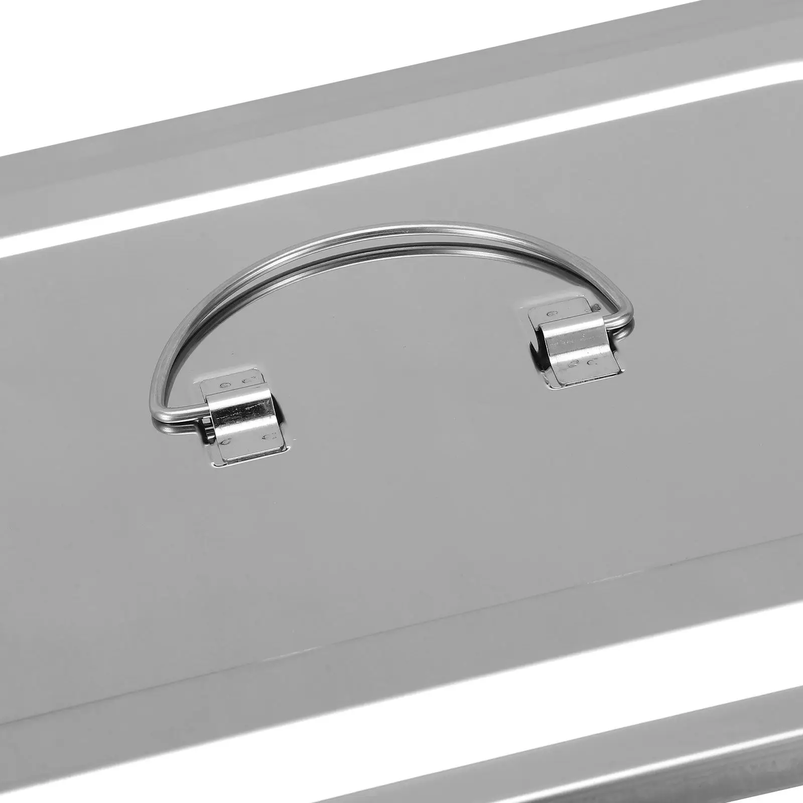 Nail Tool Sterilizer Tray Stainless Steel with Lid Portable Manicure Instrument Disinfection Cleaner Case