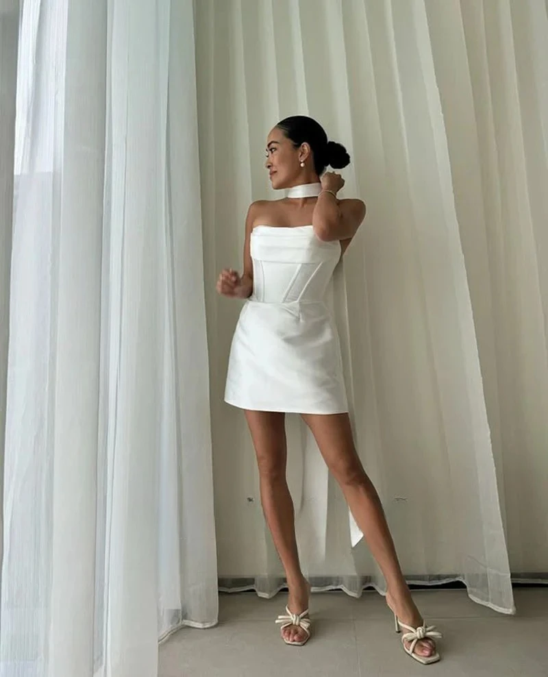 ชุดเดรสสั้นสำหรับเจ้าสาวในโอกาสพิเศษ ชุดราตรีแบบเรียบง่ายสั่งตัดได้สำหรับงานพรอม ชุดราตรีผู้หญิงปี 2025 ชุดราตรีทรงบอลกาวน์ ชุดราตรีหรูหรา