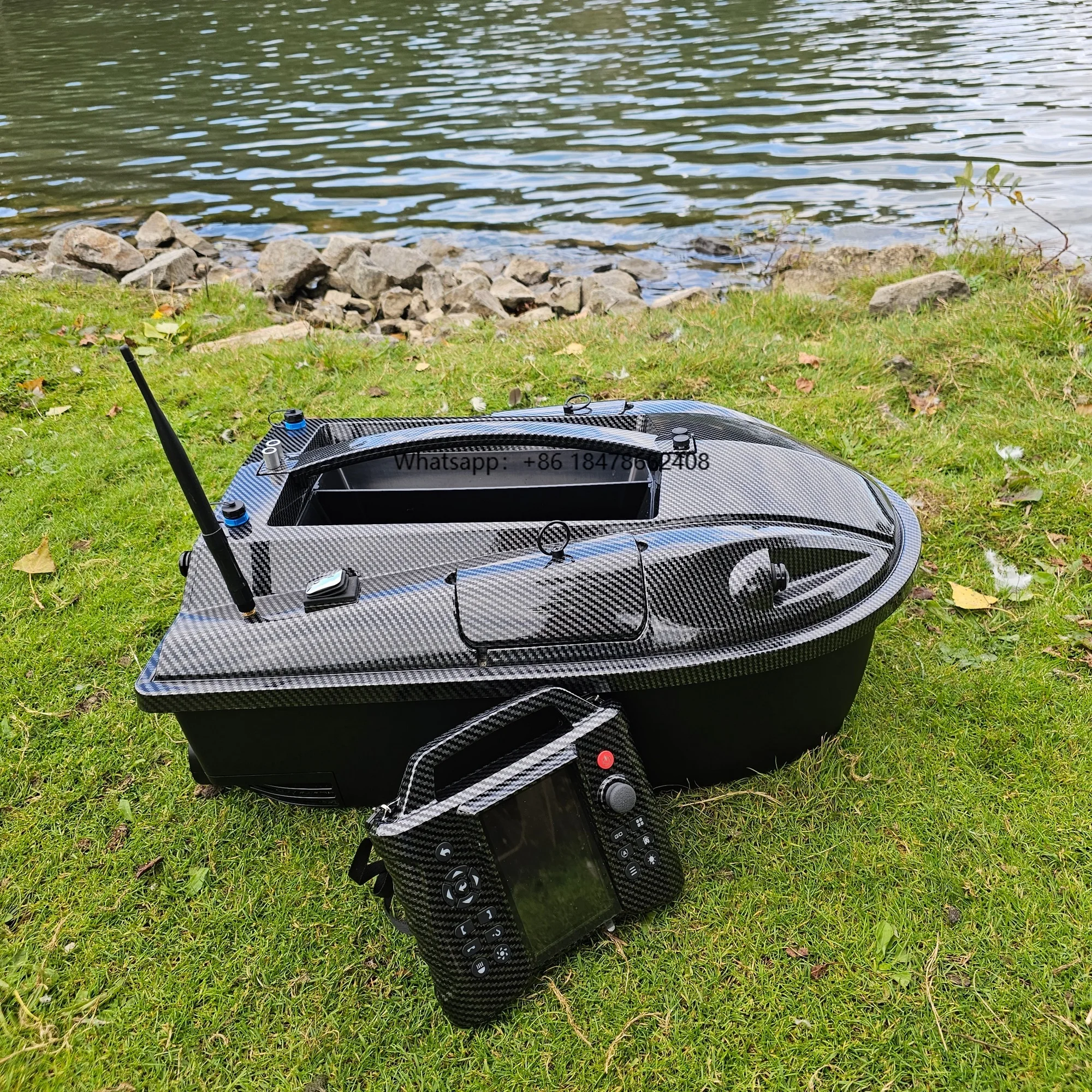 

M60-Basic Fishing Decoy Boat with Global Positioning System + Sonar Fishing Detector + Color Display
