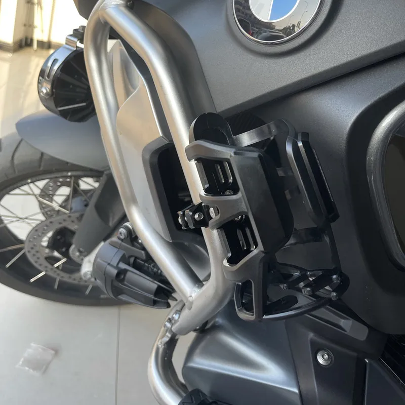 2023 جديد دراجة نارية CNC اكسسوارات المشروبات زجاجة ماء شرب كأس حامل ل Benelli 752S TRK 502 521 502X TRK702 502C TNT 889