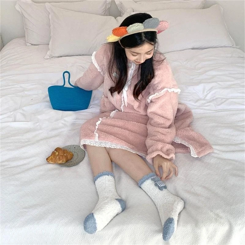 

Женские японские милые плюшевые носки с куклой-медведем, зимние теплые носки из кораллового флиса, теплые домашние тапочки,