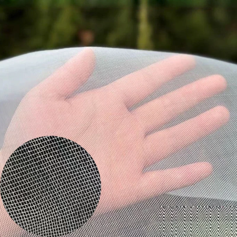 

60 Mesh White Plastic Garden Insect Net - Suitable for Vegetable Gardens, Fruit Trees, Flowers and Greenhouse Plant Protection, Easy to Cut, Durable and Breathable Plant Cover, Used for Greenhouse Raised Bed Protection